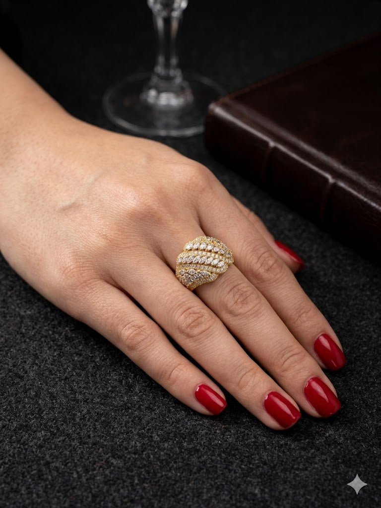 Heya Golden Waves Ring