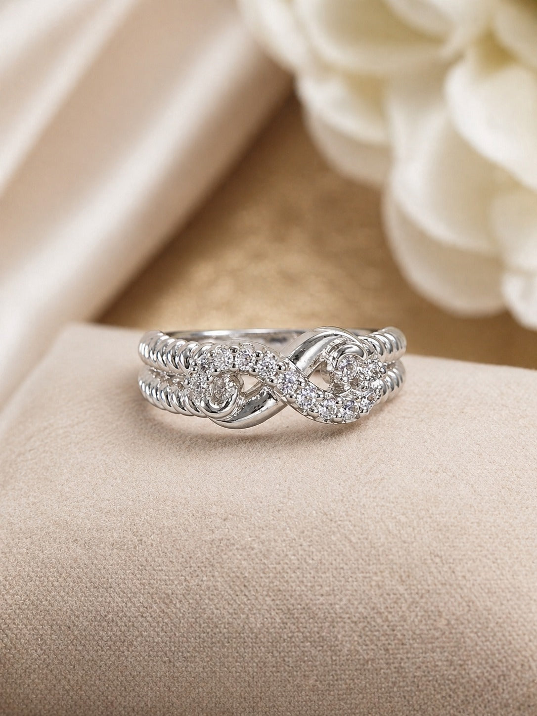 Heya Infinity Grace Ring