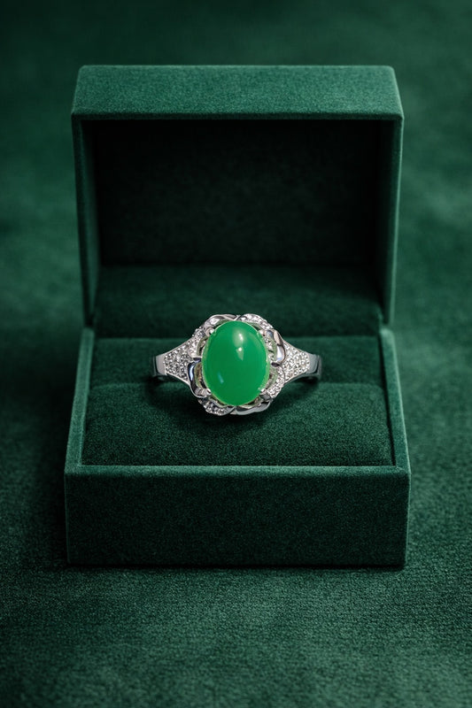 Heya Emerald Whisper Ring