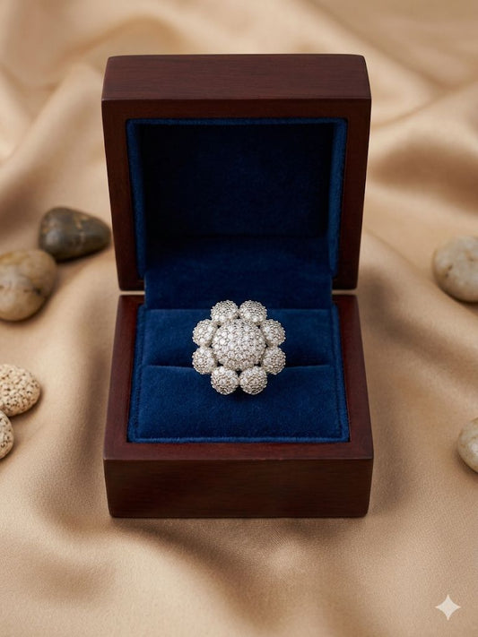 Heya Caviar Ring
